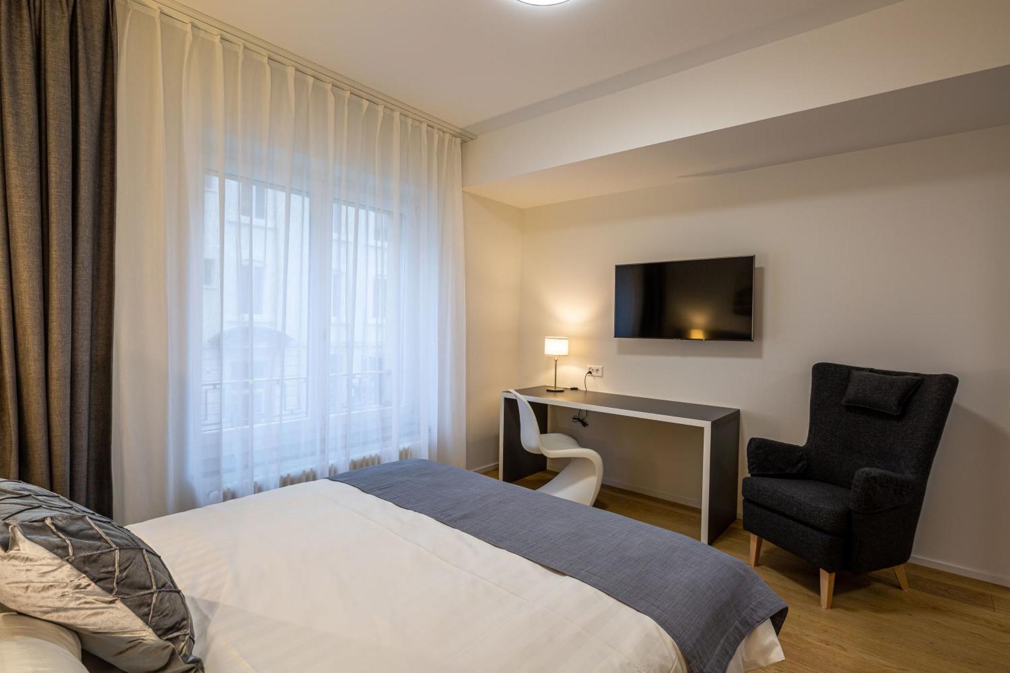 Athmos Residence - Hotel 라쇼드퐁 외부 사진