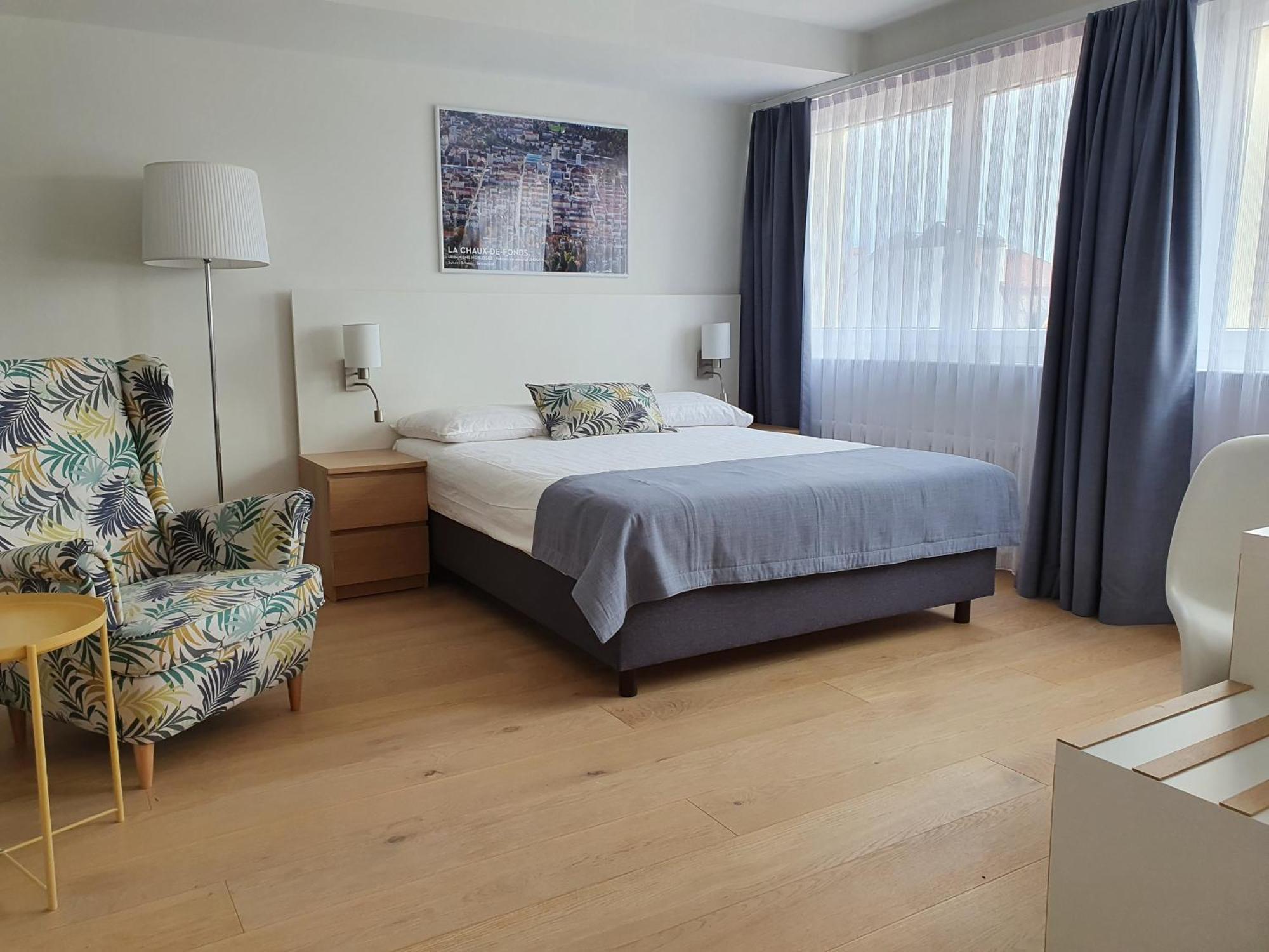 Athmos Residence - Hotel 라쇼드퐁 외부 사진